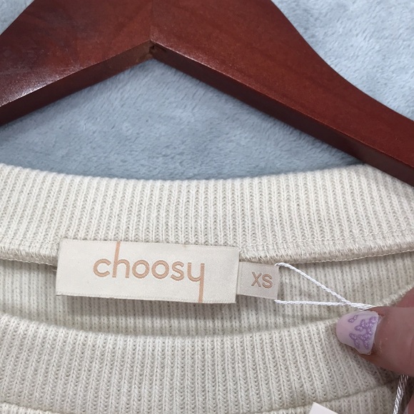 Choosy Elsa Cream Cropped Slouchy Slit Bell Sleeve Boxy Sweater Size XSmall New - Picture 4 of 12